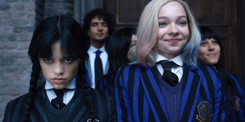 wednesday addams netflix fondos pantalla